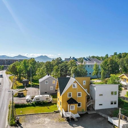 Apartamento Aurora Chase Base 2 Tromsø Exterior foto