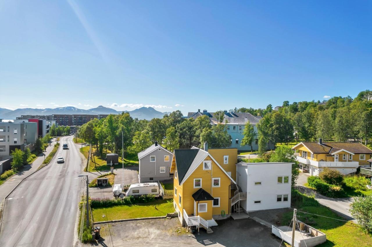 Apartamento Aurora Chase Base 2 Tromsø Exterior foto